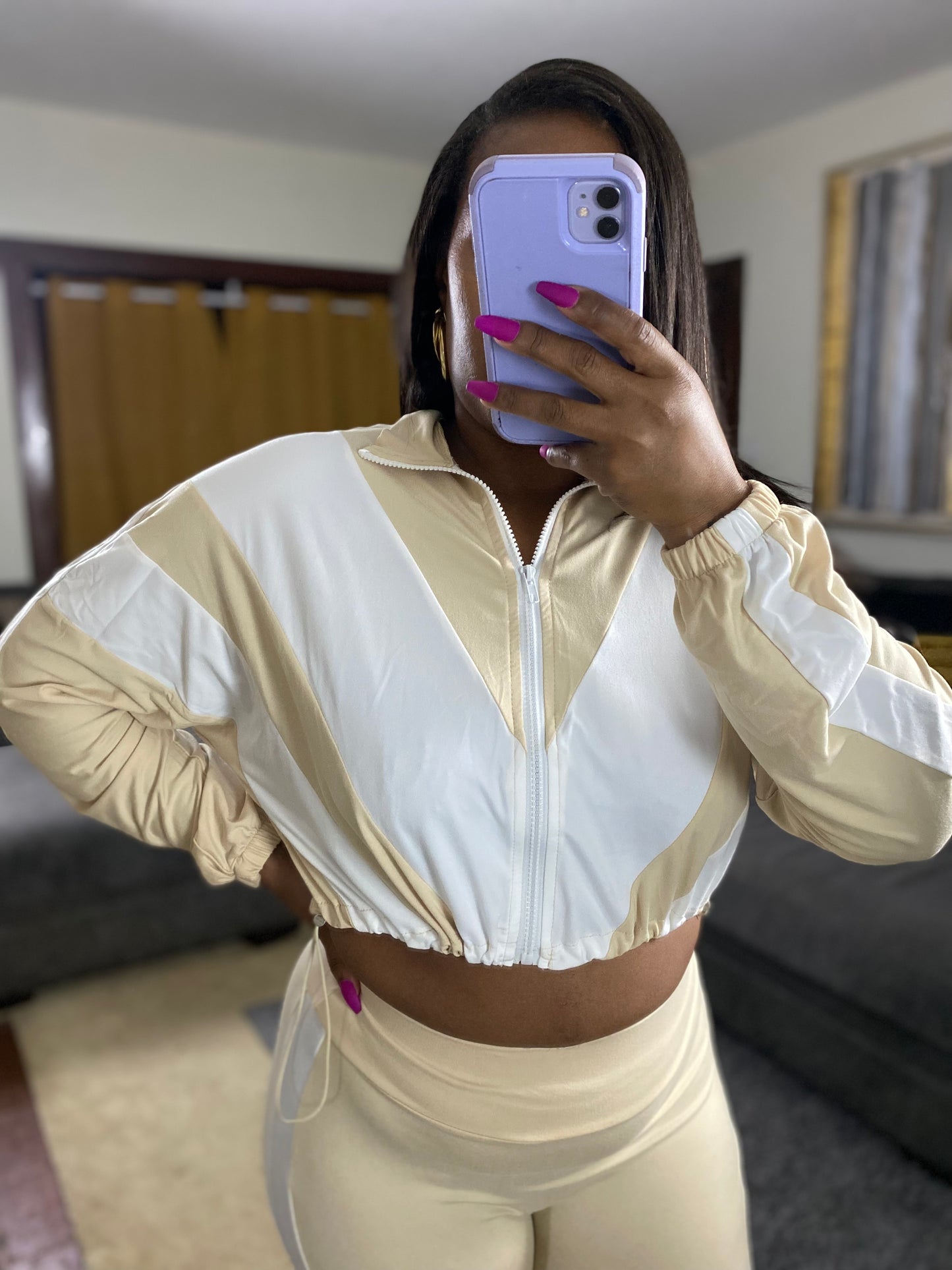 Trendy Two-Piece Tracksuit Set – Women’s Athleisure Zip-Up Crop Jacket & High-Waist Flare Pants (Multiple Colors)