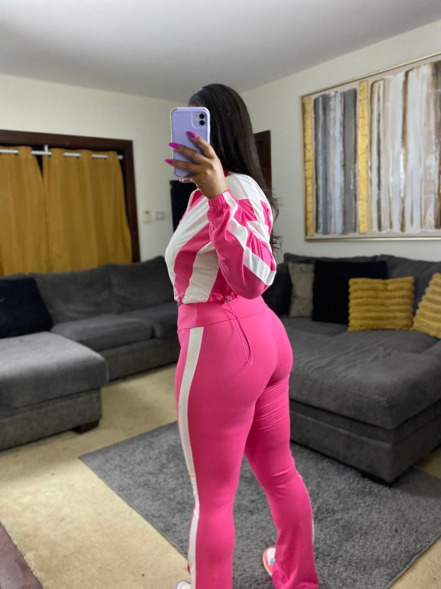 Trendy Two-Piece Tracksuit Set – Women’s Athleisure Zip-Up Crop Jacket & High-Waist Flare Pants (Multiple Colors)