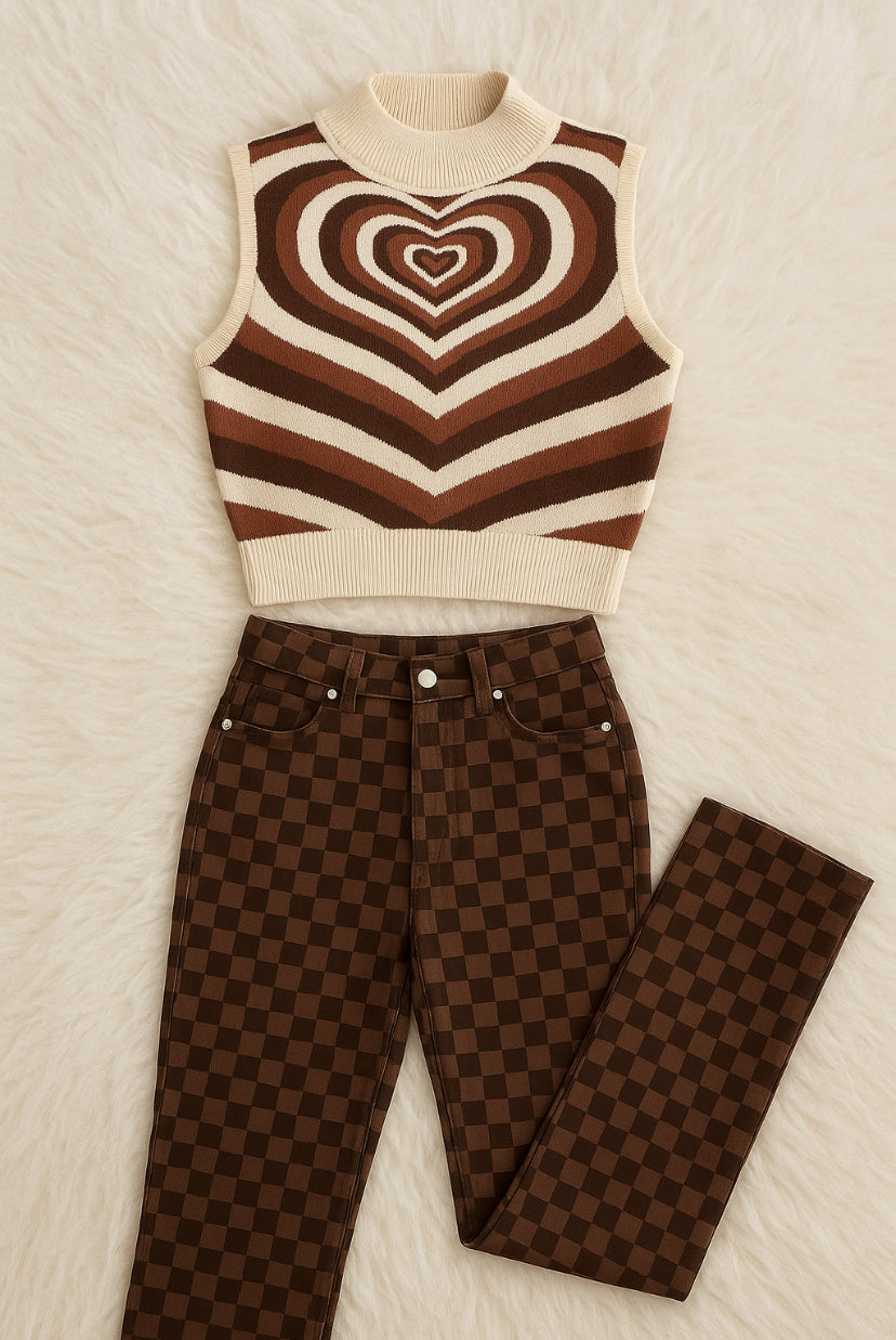 Women's Trendy Brown Checkered Pants & Retro Heart Crop Top Set – Vintage Chic Two-Piece Outfit