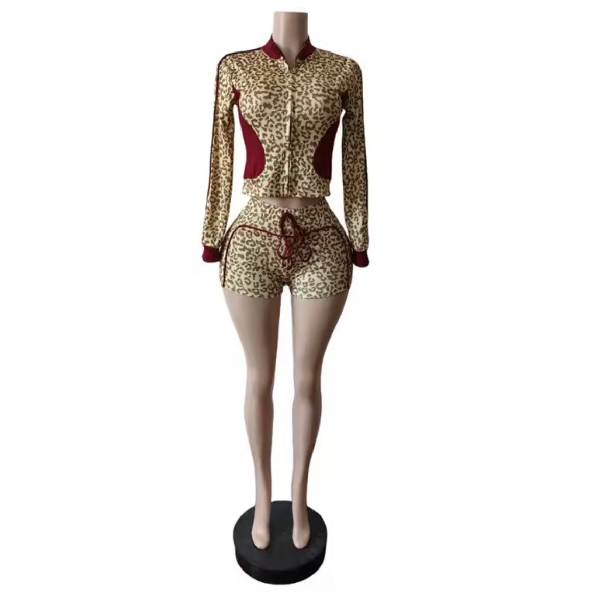 Leopard Print Zip-Up Lounge Set – Sexy Sporty Two-Piece Shorts Set with Contrast Trim