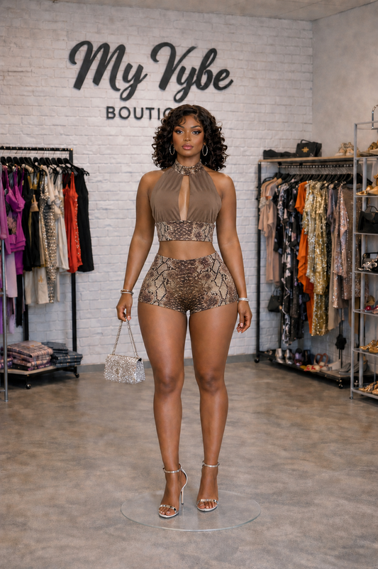 Pretty Python Snake Print Halter Crop Top & High-Waist Shorts Set – Backless Two Piece Outfit